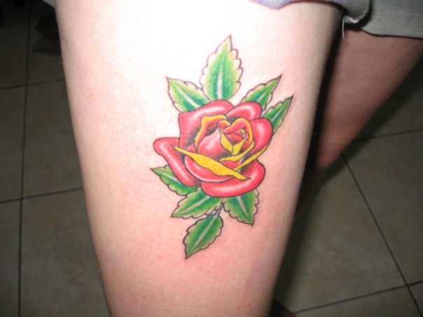rose tattoos for girls on shoulder. black and white rose tattoos for girls. rose tattoos for girls on hip. gt